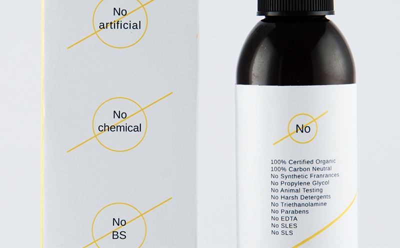 有機(jī)護(hù)膚品創(chuàng)意包裝設(shè)計目標(biāo)人群是25到35歲之間