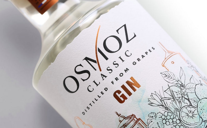 松子酒包裝設(shè)計,結(jié)合現(xiàn)代和傳統(tǒng)，添加了一點&ldquo;手工設(shè)計