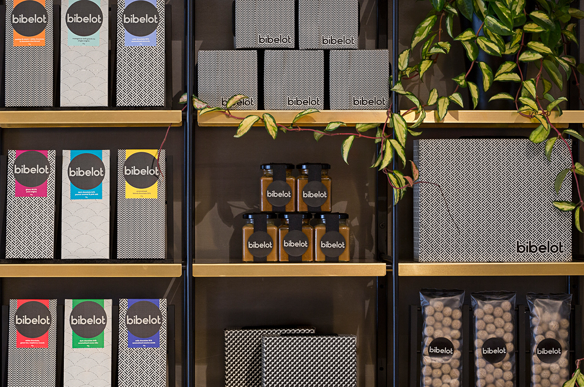 歐式甜品店品牌包裝設(shè)計(jì)，飲品與甜點(diǎn)的天堂