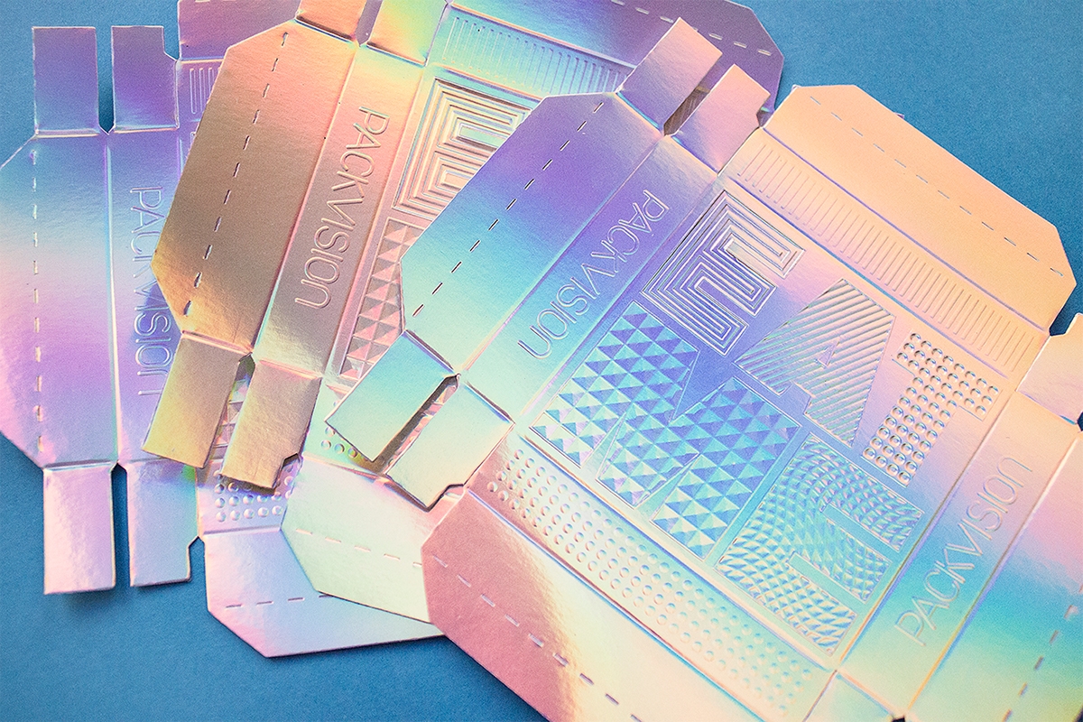 方形小巧克力食品包裝設(shè)計(jì),閃亮的包裝設(shè)計(jì)