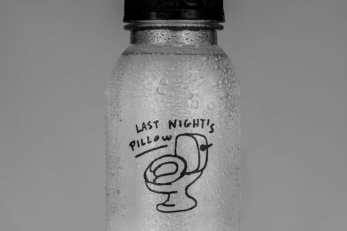 還在為喝酒頭暈而煩惱嗎?全新醒酒飲料產品及其品牌包裝設計。